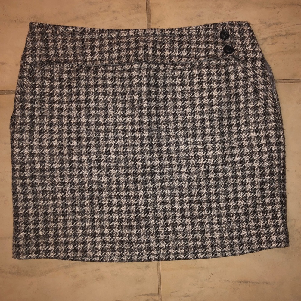 Black and White Mini Skirt